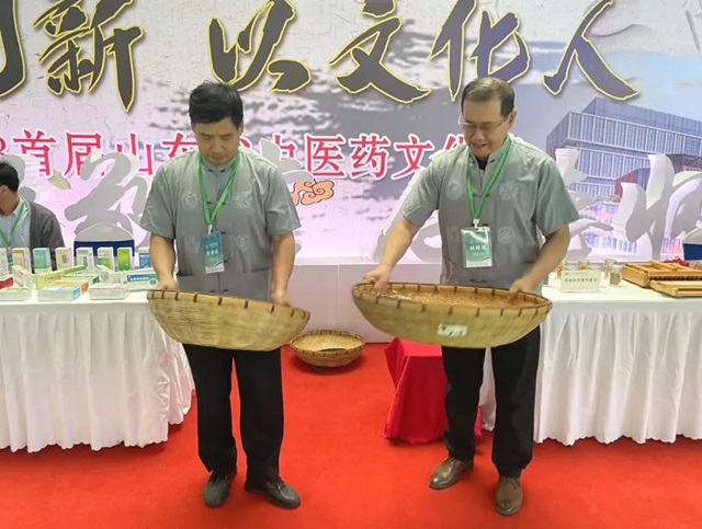 下载 (1).png