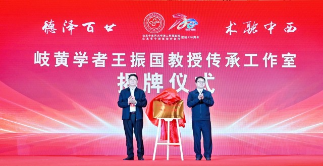 103527717_副本.jpg