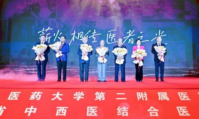 151633534_副本.jpg