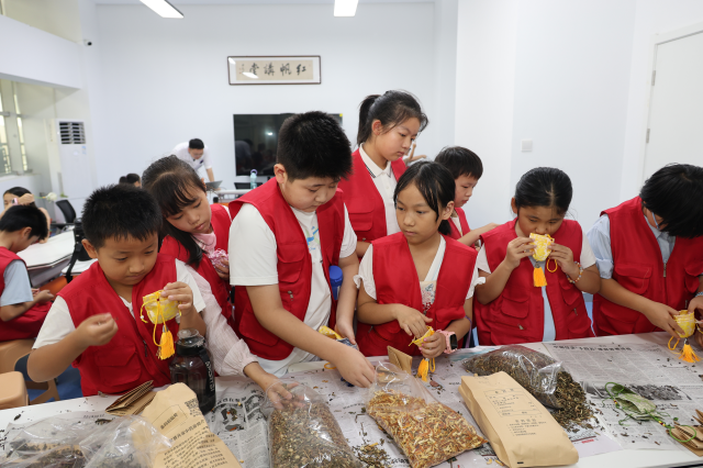 1790751717613580.png 图片4_副本.png